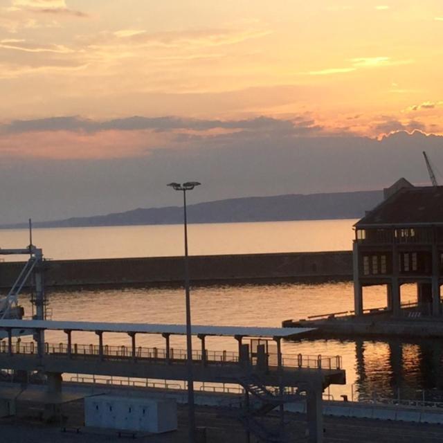 Les Quais Du Port Leilighet Marseille Eksteriør bilde