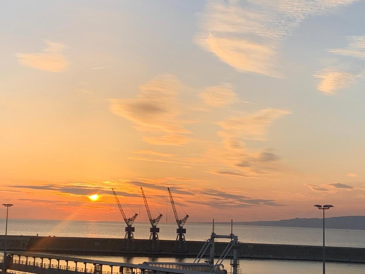 Les Quais Du Port Leilighet Marseille Eksteriør bilde